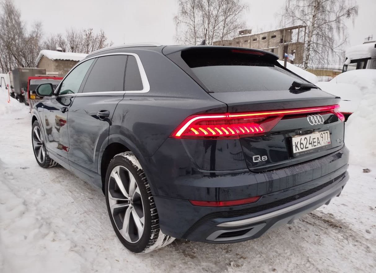 Audi Q8 - 4