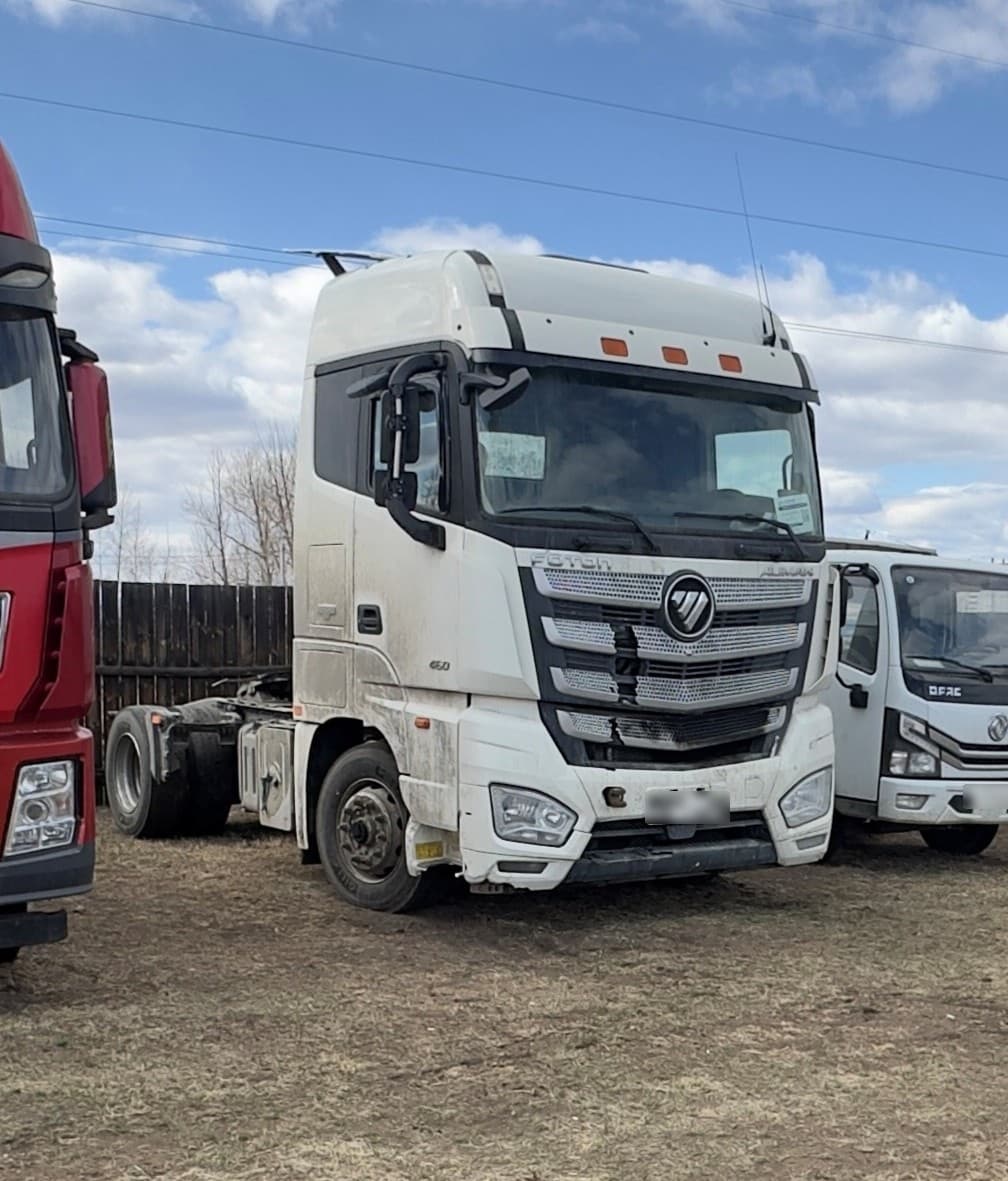 Foton AUMAN 4x2 Седельный тягач - 2