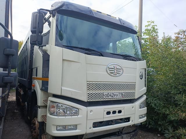 FAW J6 8x4 Самосвал - 2