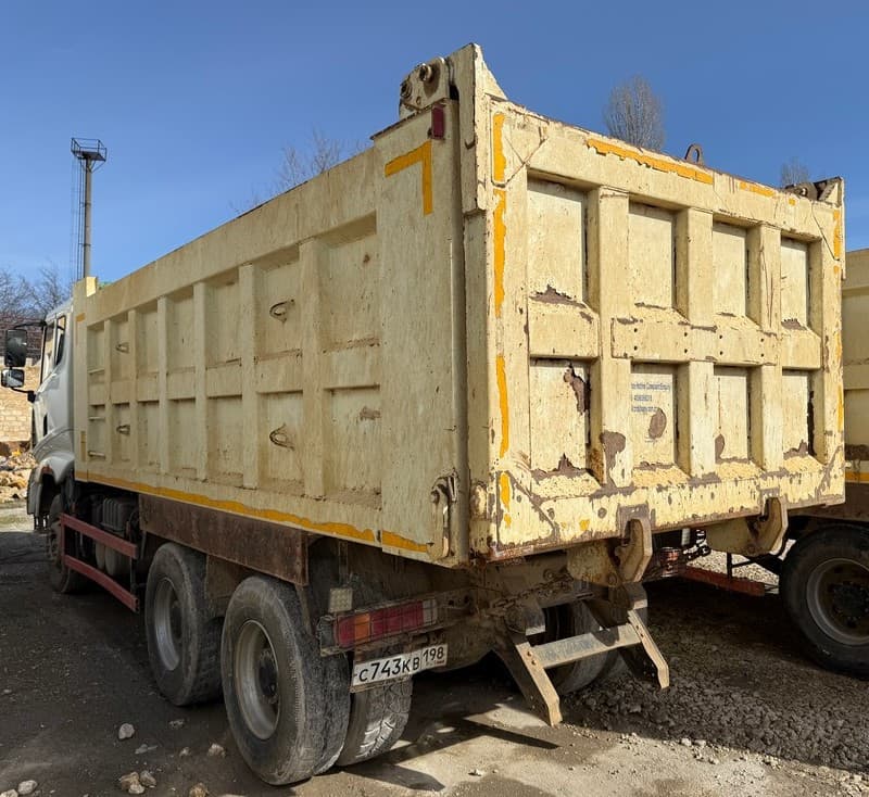 Sany SYZ320* 6x4 Самосвал - 4