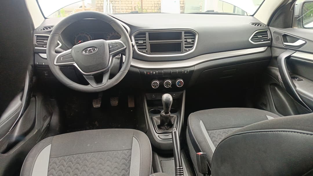 Lada Vesta седан - 5