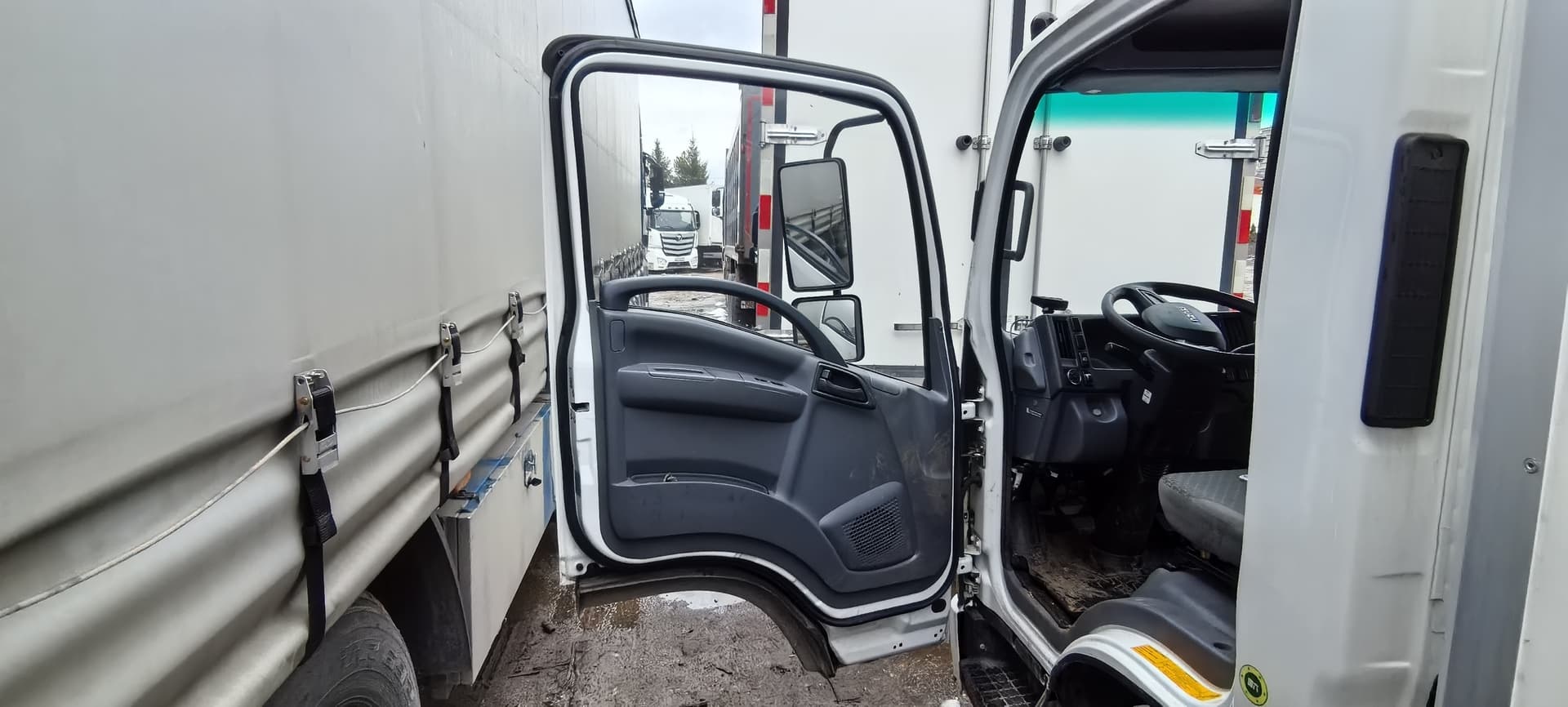 ISUZU ELF 3.5 (NMR) Изотермический/рефрижератор - 6