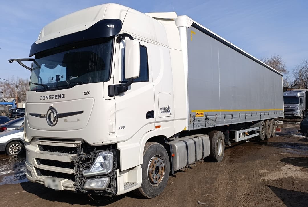 Dongfeng DFH 4x2 Седельный тягач - 1