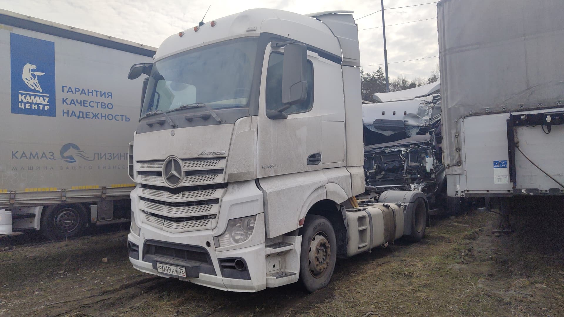 Mercedes-Benz Actros 4x2 Седельный тягач - 1