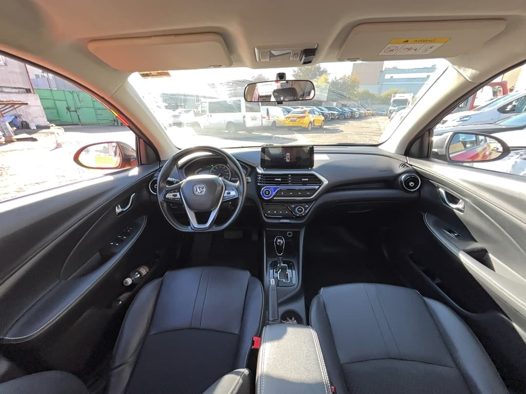 Changan Alsvin - 5