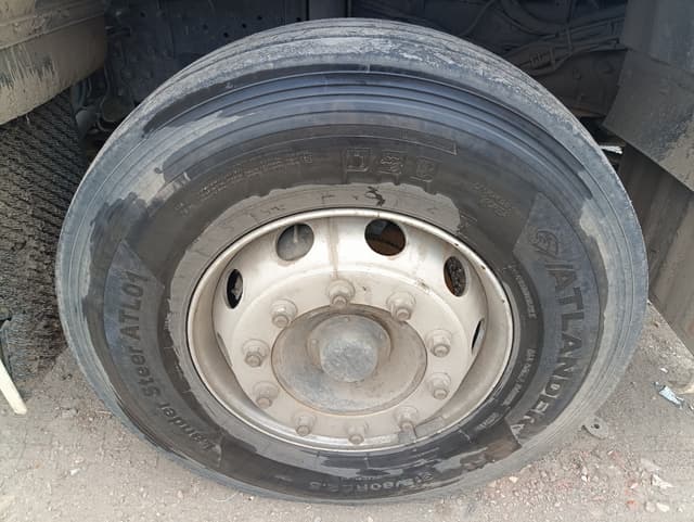 Камаз 5490 4x2 Седельный тягач - 10