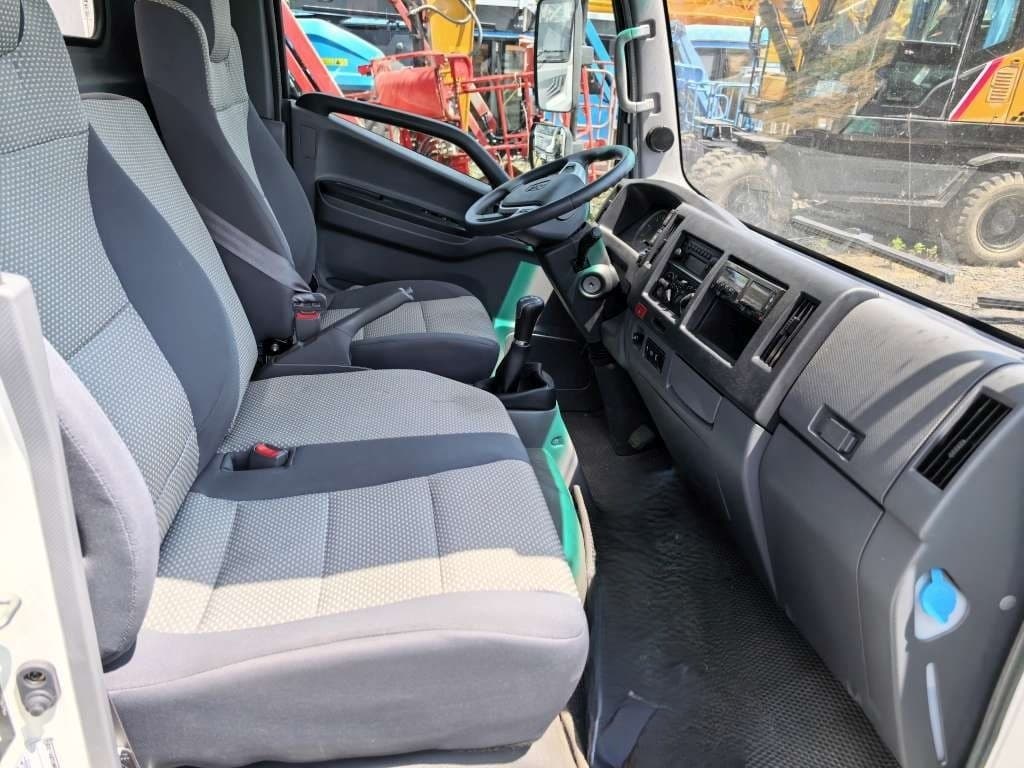 Автомеханический Завод 5758* на шасси КамАЗ 43086 4x2 Изотермический/рефрижератор - 7