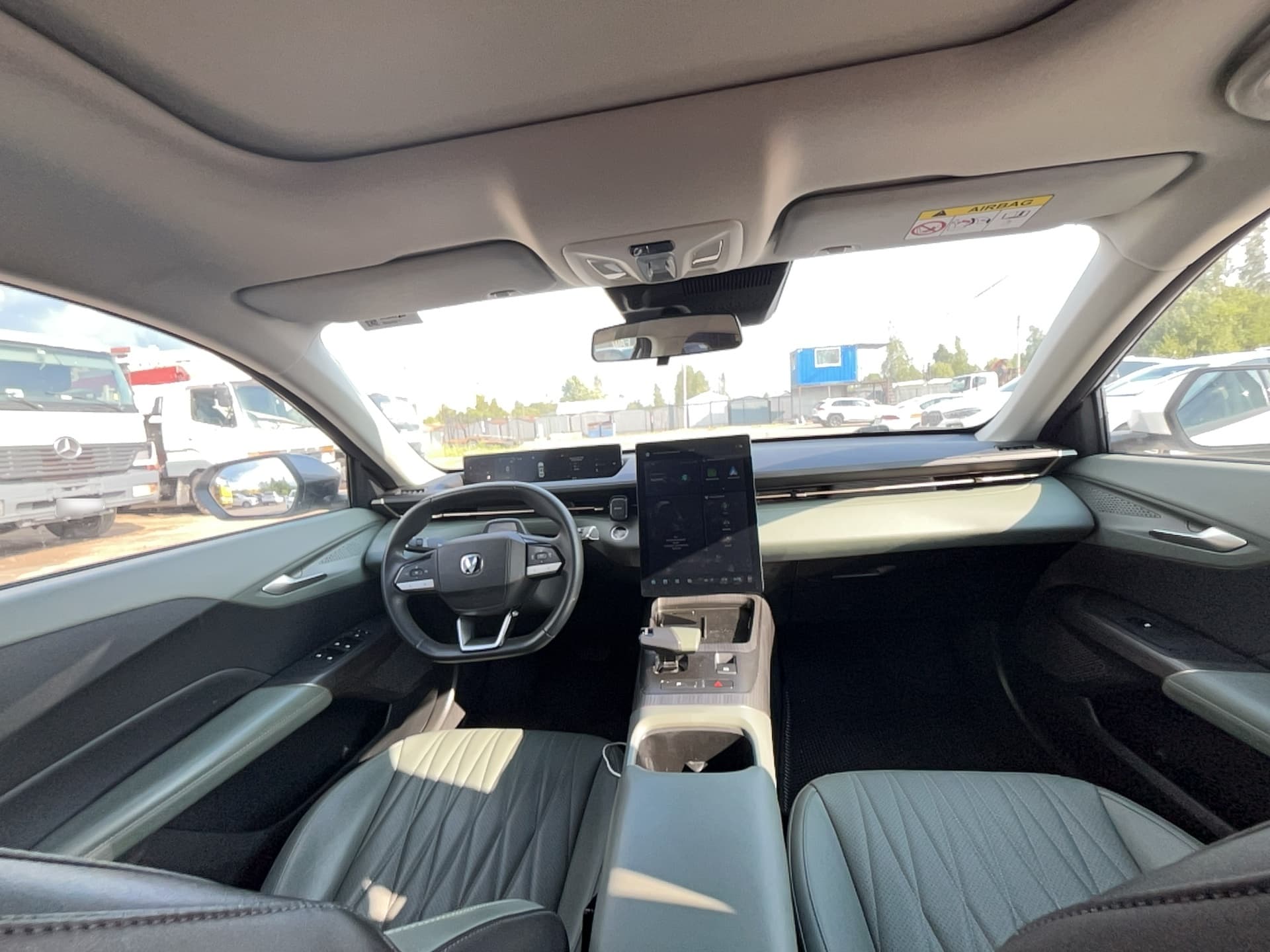 Changan Lamore - 5