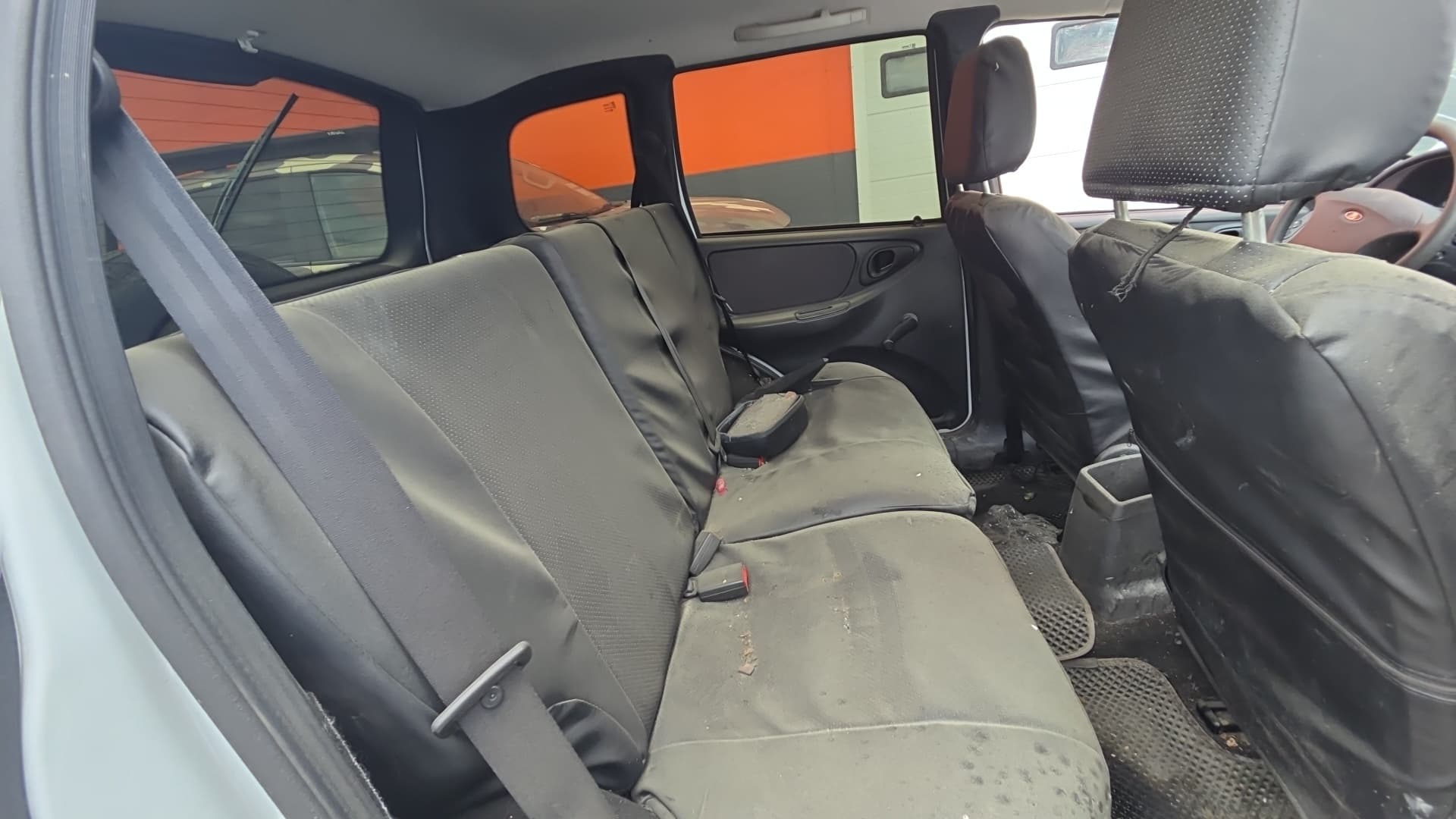 Lada Niva Travel - 8