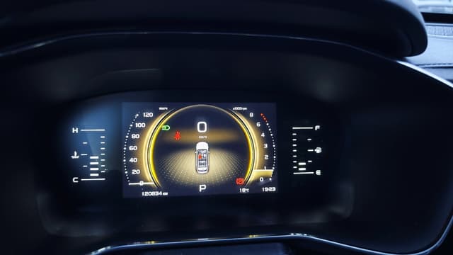 Geely Atlas Pro - 7