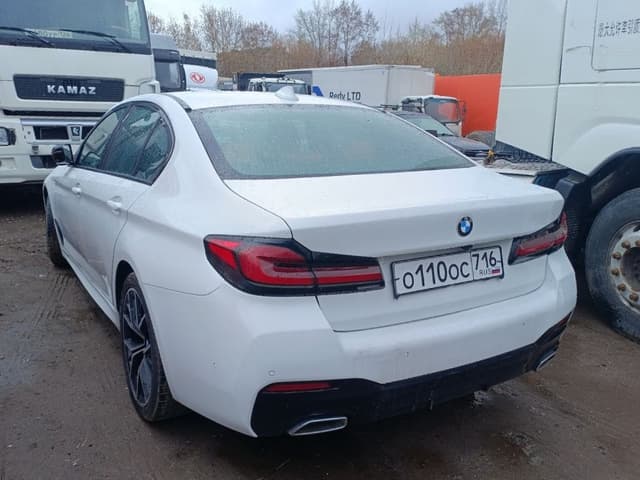 BMW 5 серия - 4
