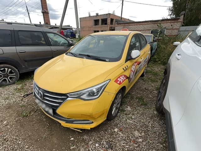 Changan Alsvin - 1
