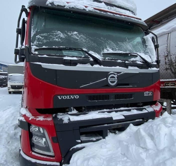Volvo FM 6x4 Седельный тягач - 1