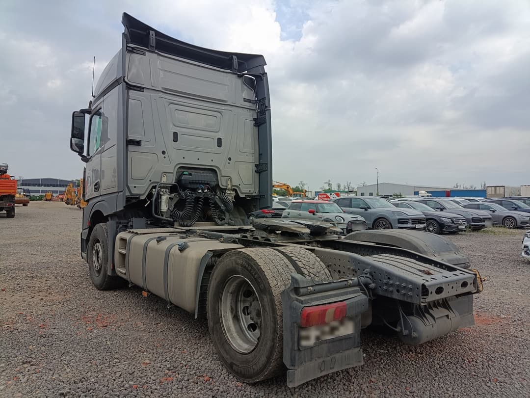Mercedes-Benz Actros 4x2 Седельный тягач - 4