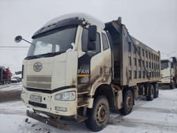 FAW CA 3310 8x4 Самосвал - 1