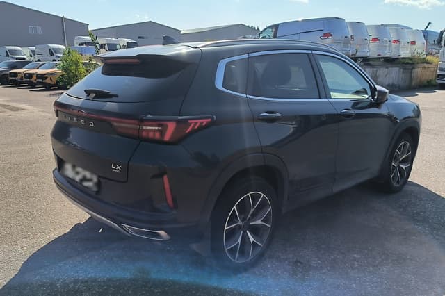 Exeed LX - 3