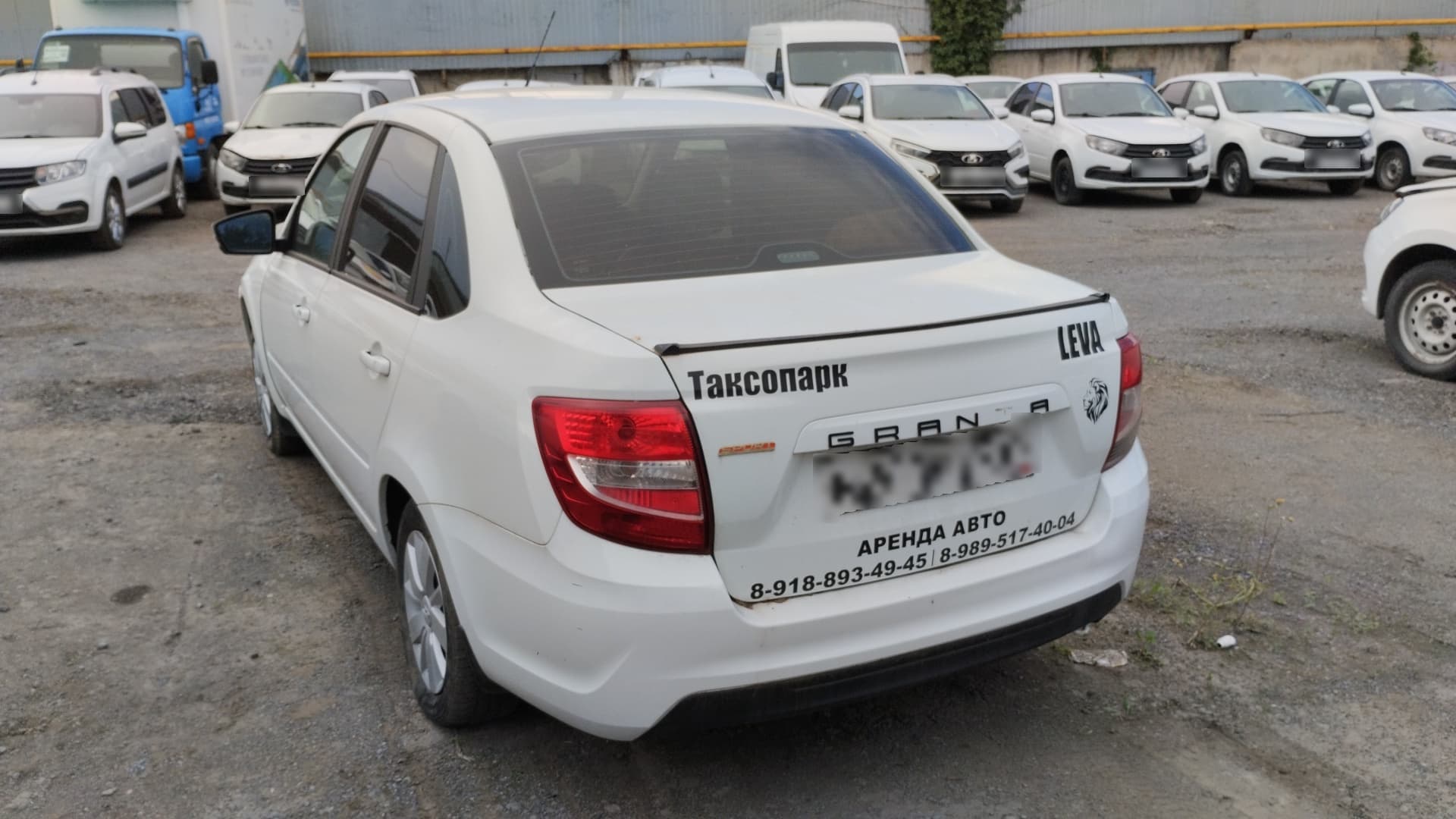 Lada Granta седан - 4