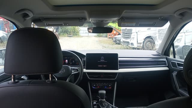 Volkswagen Tiguan L - 5