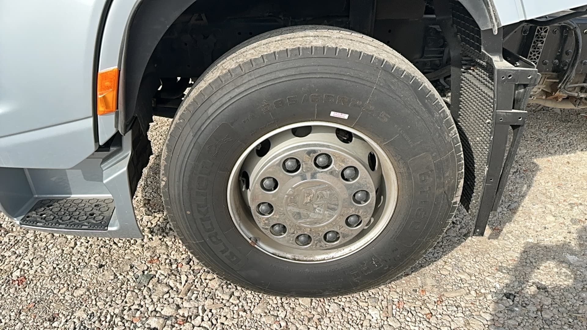 Shacman (Shaanxi) SX* 4x2 Седельный тягач - 8
