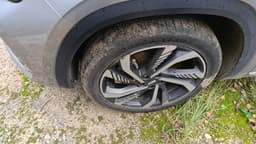 Geely Monjaro - 9
