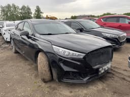 Hongqi H5 - 2