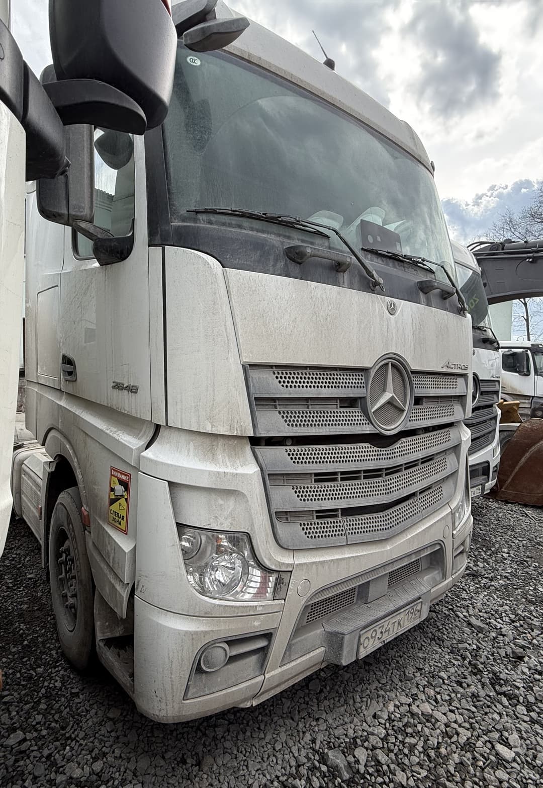 Mercedes-Benz Actros 6x4 Седельный тягач - 2