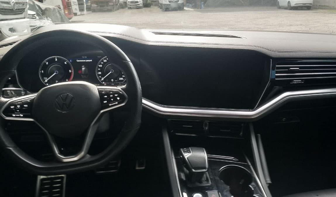 Volkswagen Touareg - 5