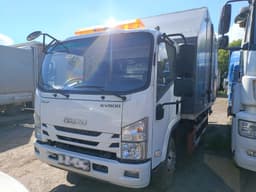 ISUZU ELF 7.5 4x2 Эвакуатор - 1