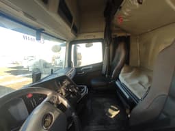 FAW CA 4250 6X4 Седельный тягач - 6