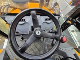 Bull HD-100 Экскаватор-погрузчик - 5