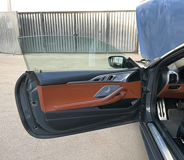 BMW 8 серия Coupe - 8