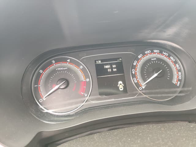 Lada Vesta седан - 6