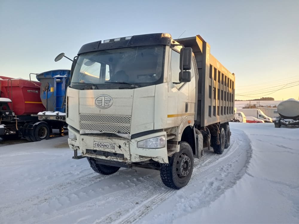 FAW J6* 6x4 Самосвал - 1