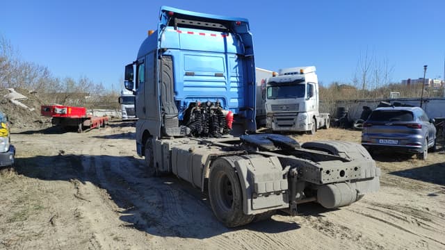 Sitrak C7H 4x2 Седельный тягач - 4