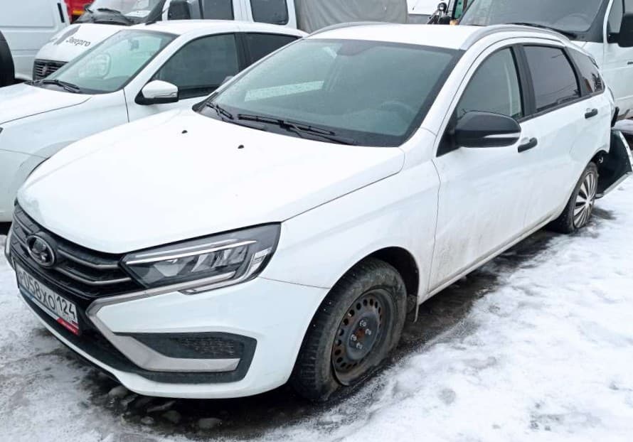 Lada Vesta SW - 1