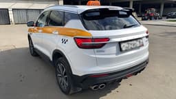 Geely Coolray - 4