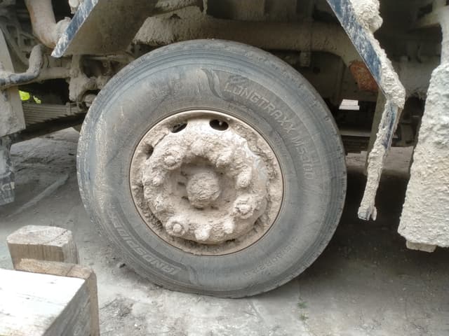 Shacman (Shaanxi) SX331863366 Самосвал  8х4 - 8