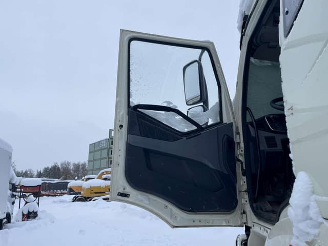 FAW J6* 6x4 Самосвал - 6