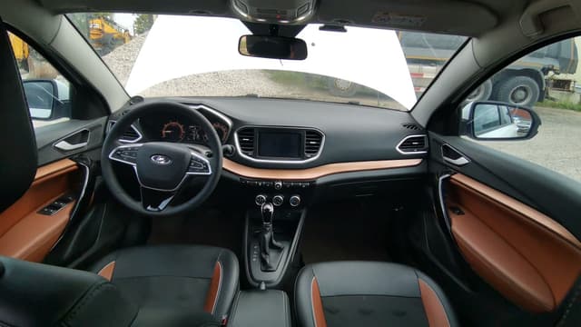Lada Vesta SW Cross - 5