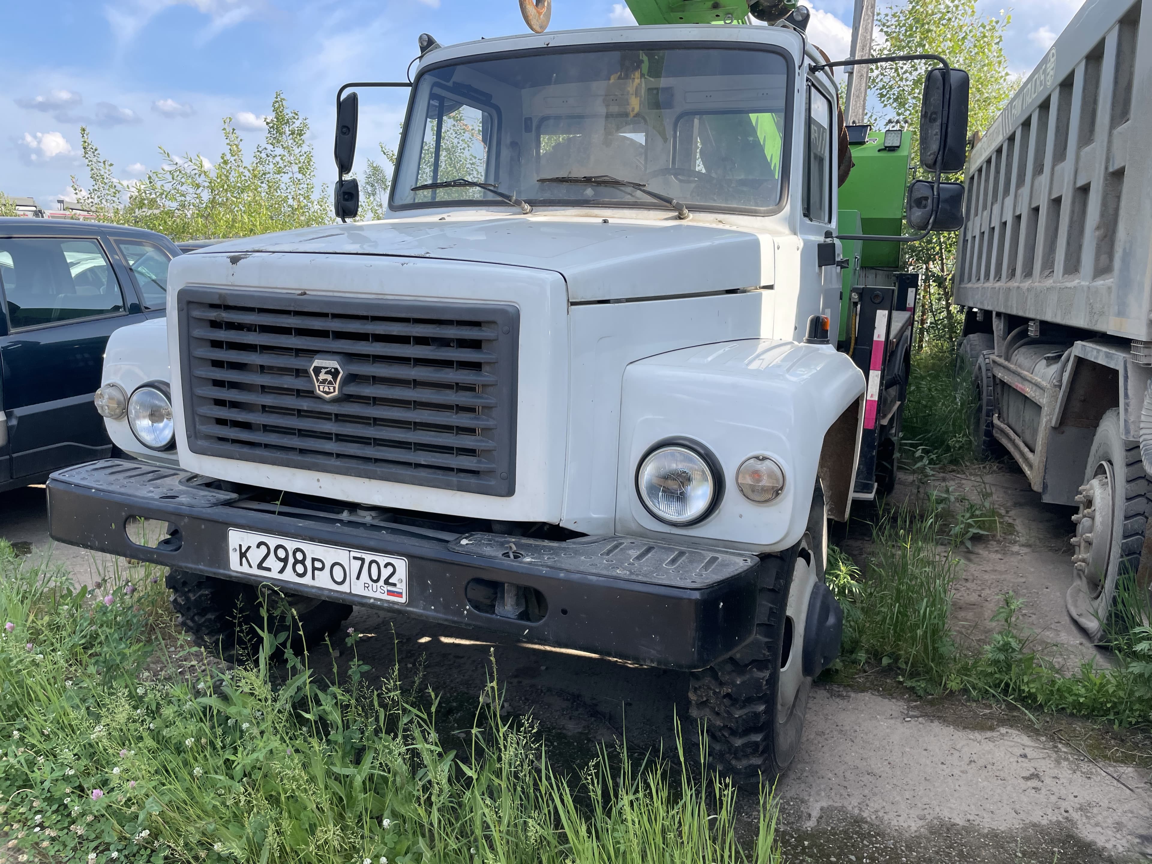 Чайка-Сервис 2784* на шасси GAZ 3308 4x4 Бортовой с КМУ - 1