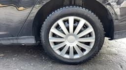 Ford Focus Sedan - 9
