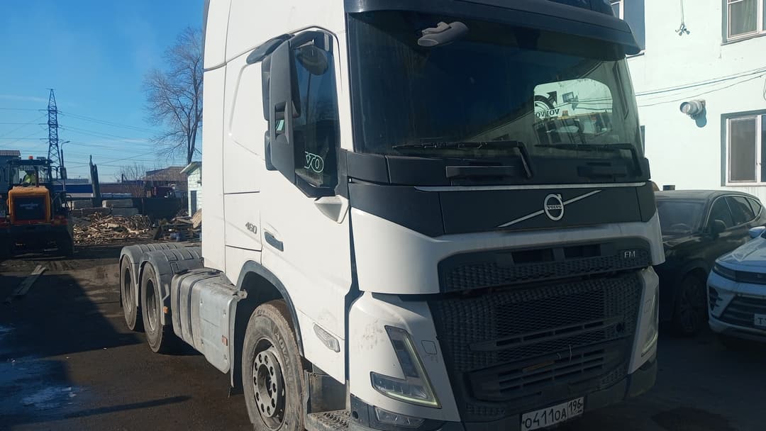 Volvo FM 6x4 Седельный тягач - 2