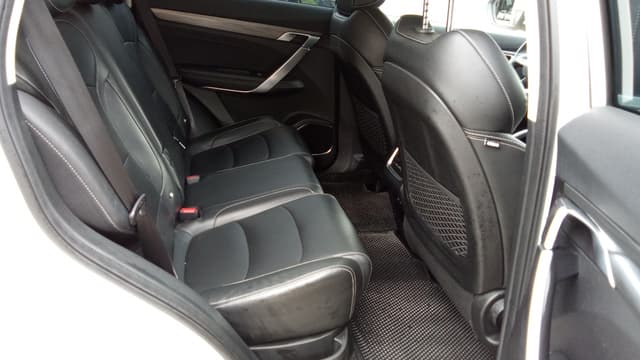 Geely Atlas Pro - 8
