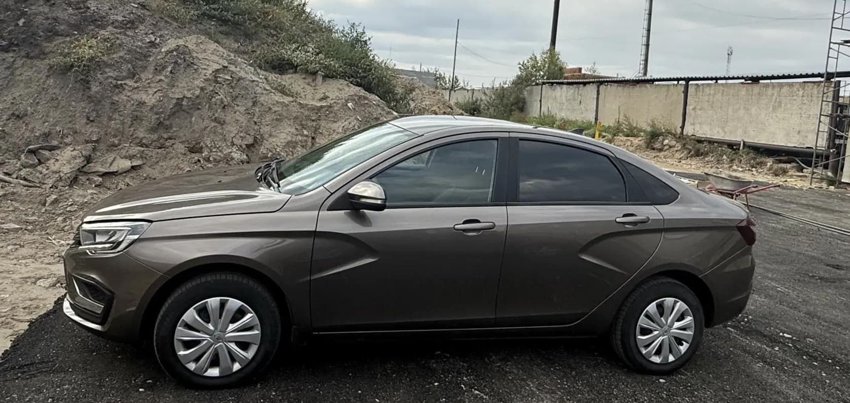 Lada Vesta седан - 3