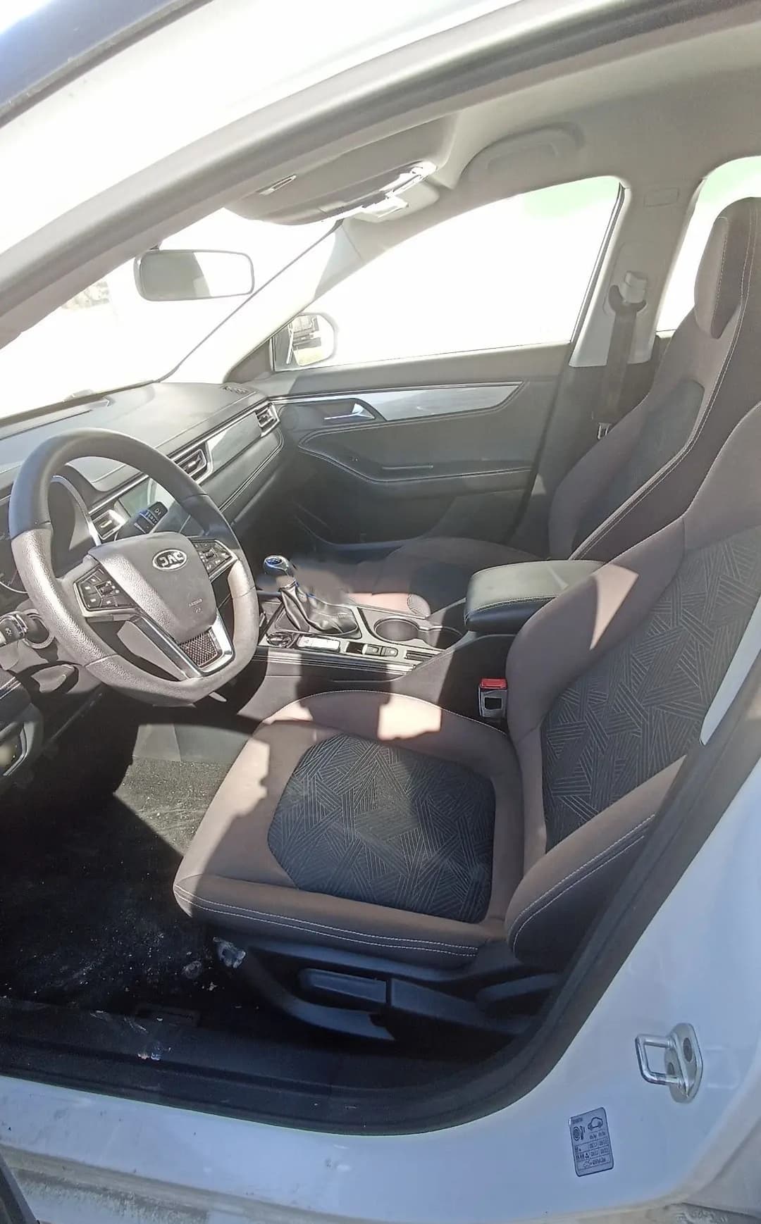 Jac J7 - 6