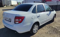 Lada Granta седан - 3
