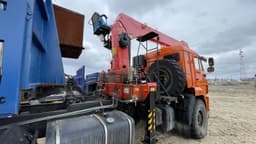 Камаз 43118 6x6 Седельный тягач с КМУ - 3