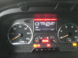 Mercedes-Benz Axor 4x2 Седельный тягач - 6