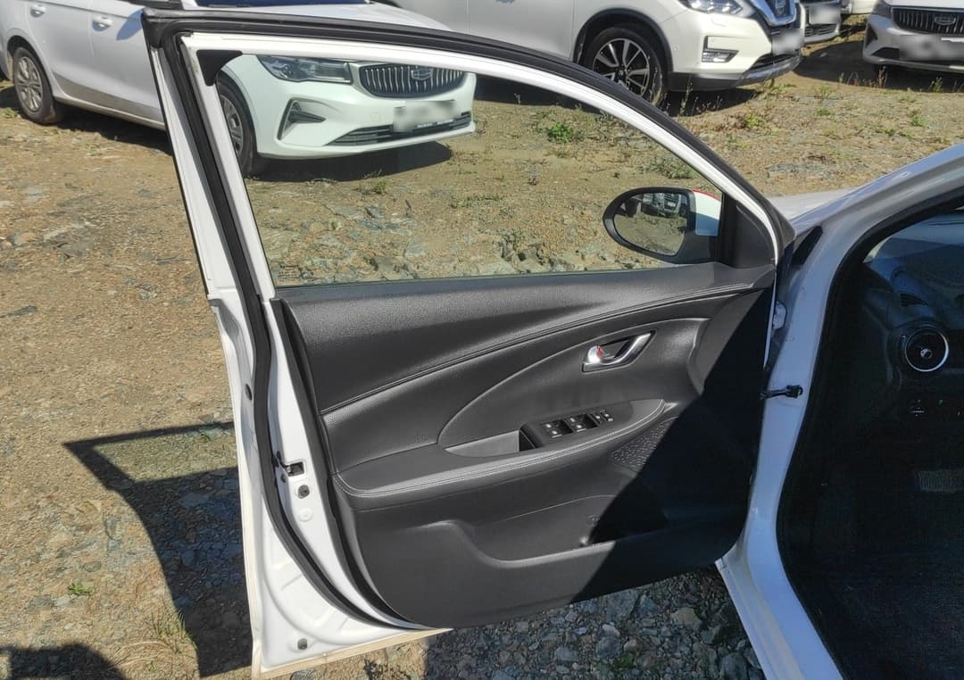 Changan Alsvin - 7