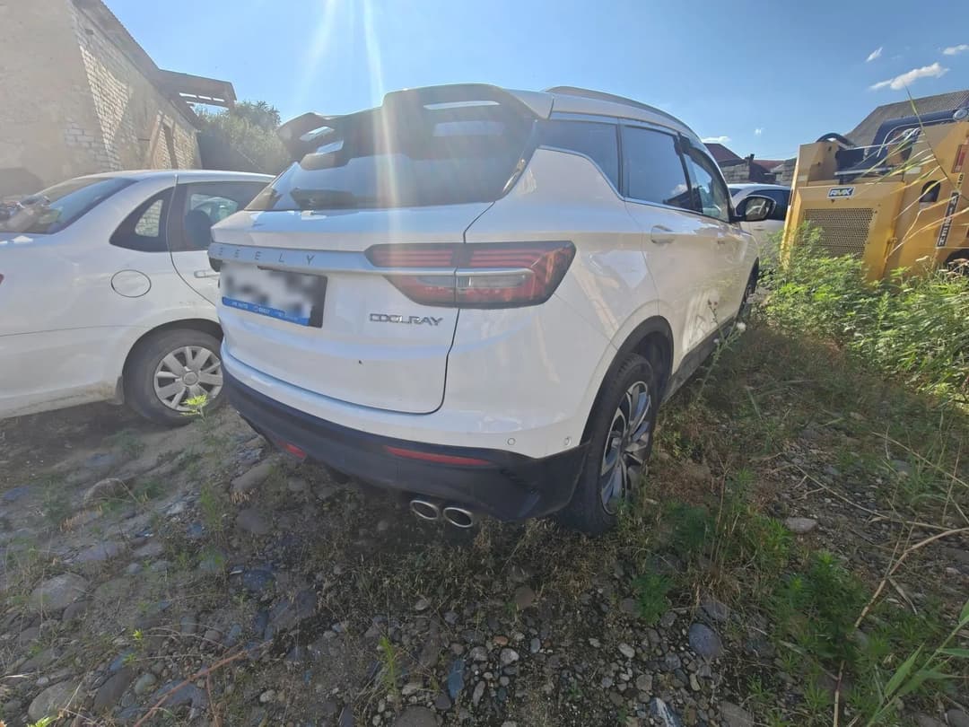 Geely Coolray - 3